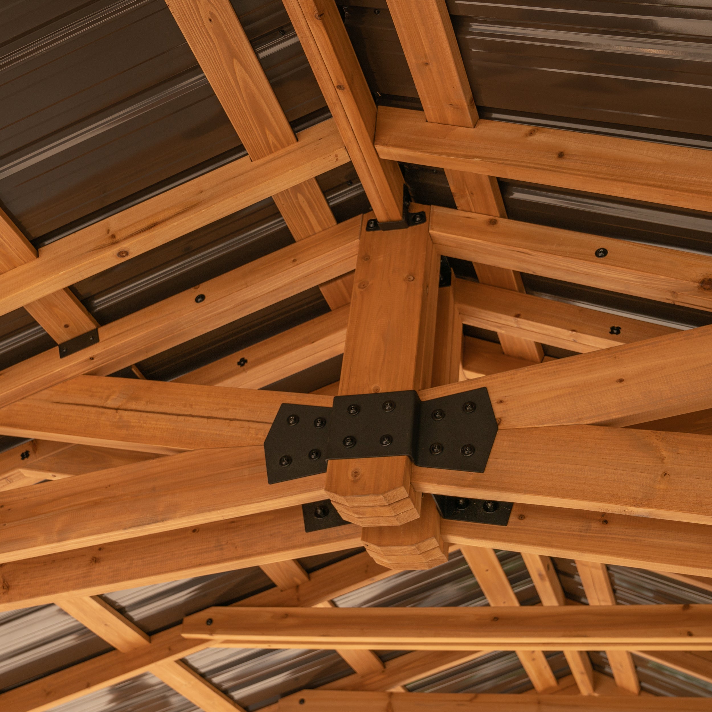 6.1m x 3.7m (20ft x 12ft) Norwood Gazebo/Carport