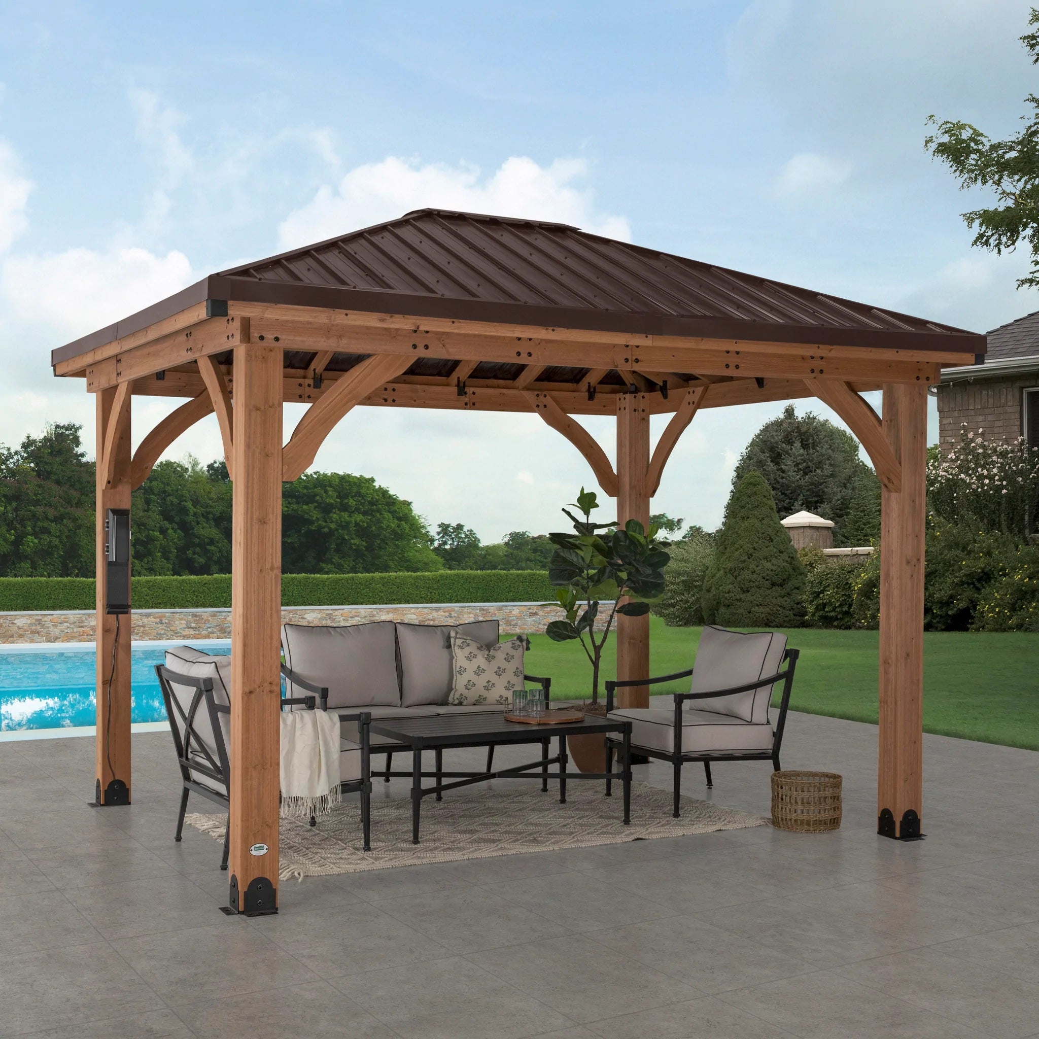 3.7m x 3.1m (12ft x 10ft) Barrington Gazebo