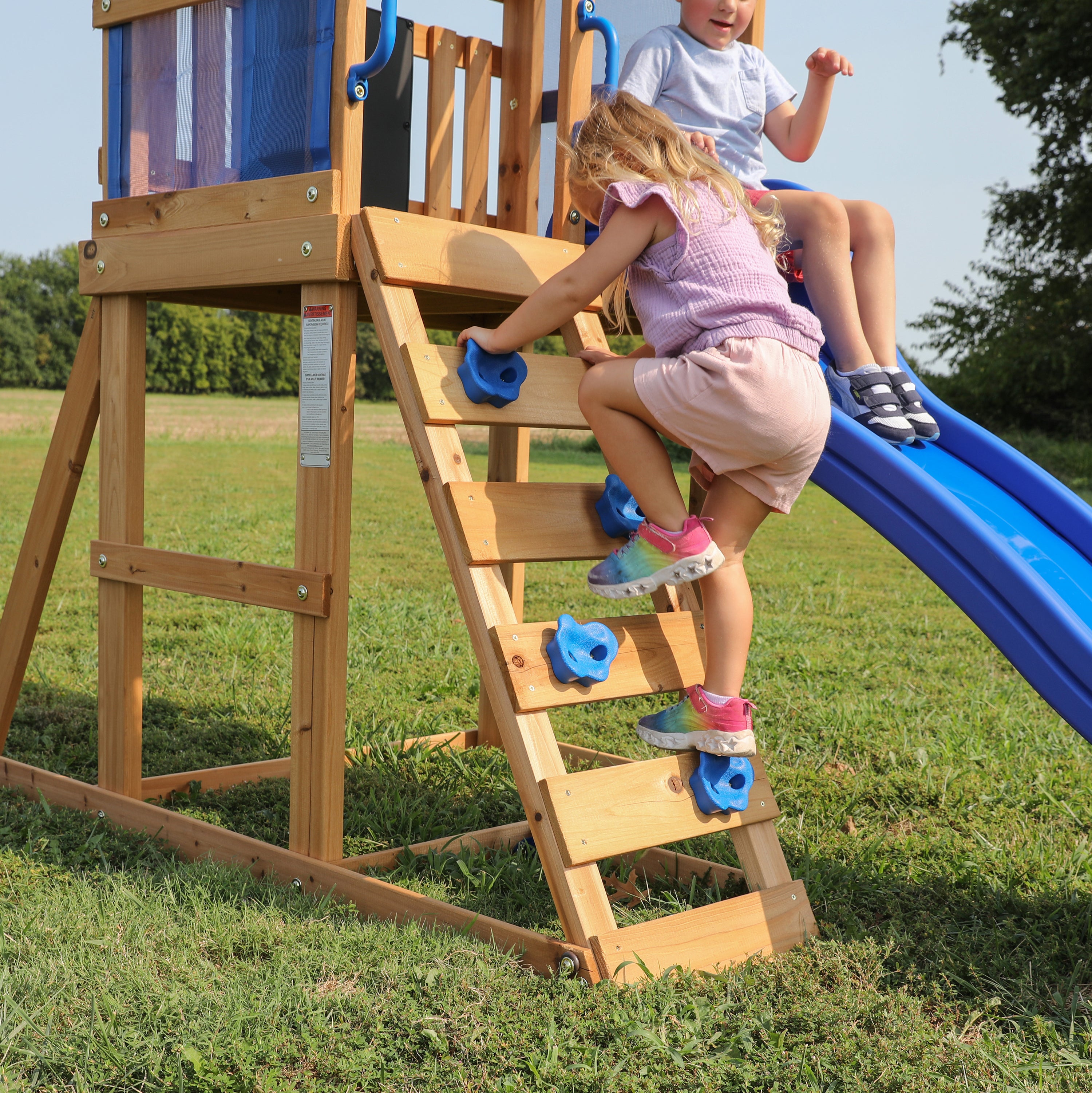 Bay Pointe Swing Set and Climbing Frame