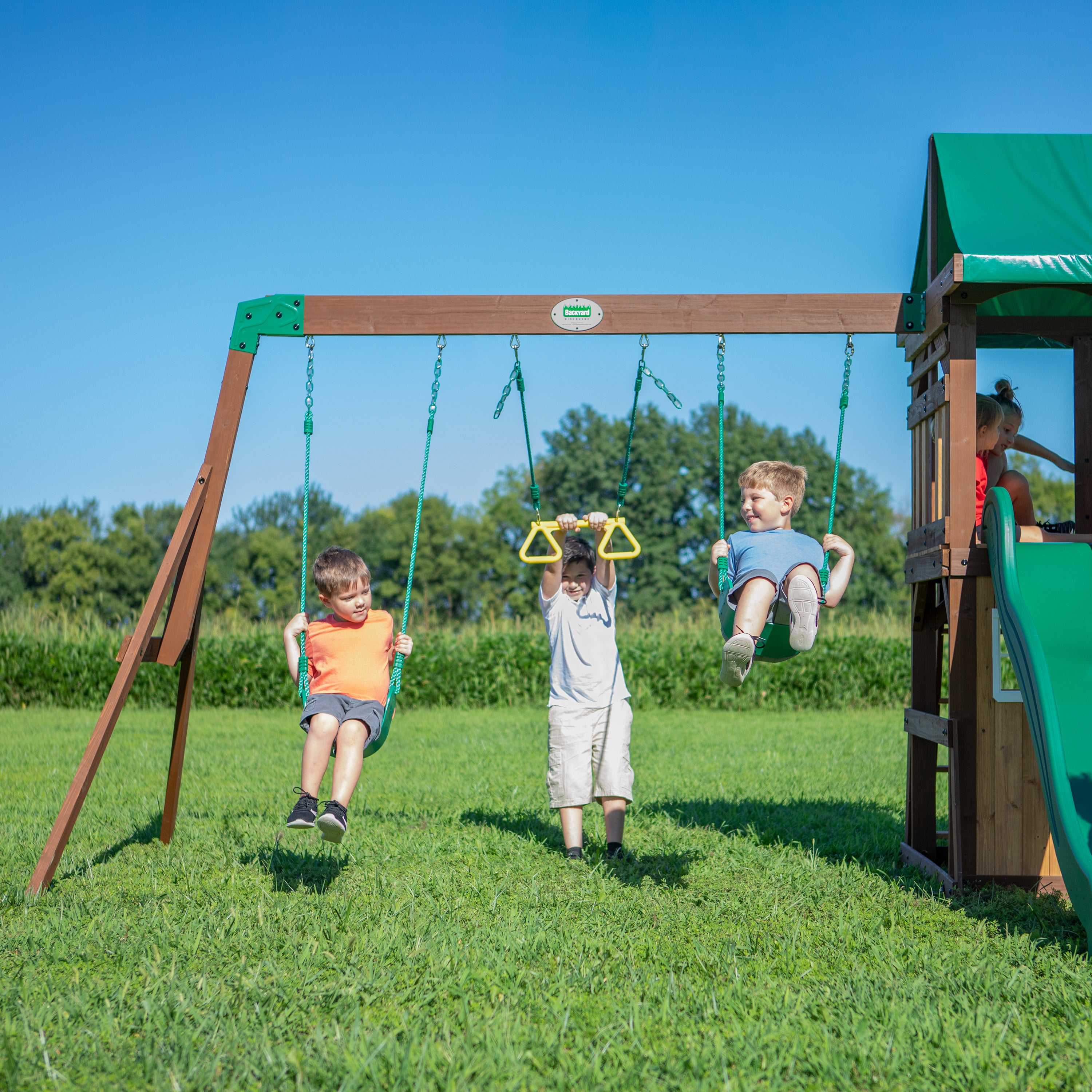 Lakewood Swing Set and Climbing Frame