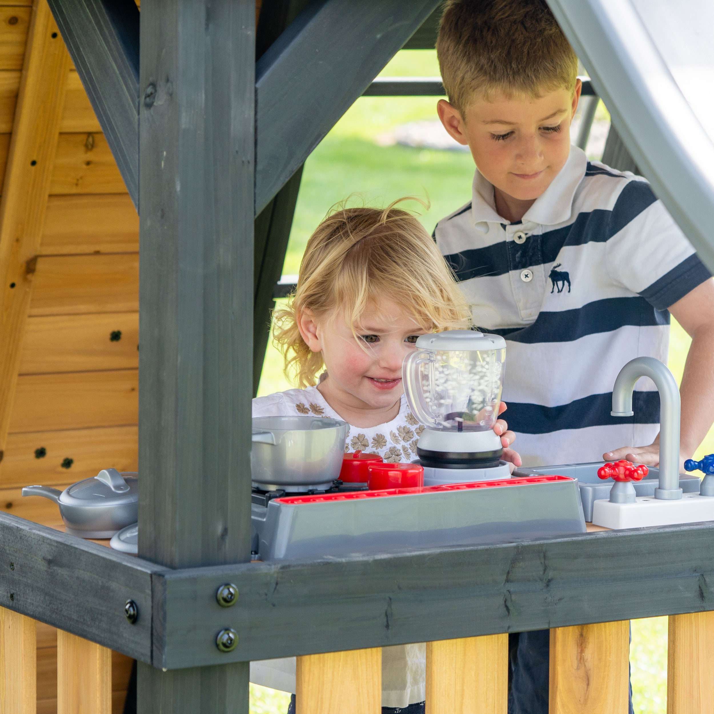Magnolia Falls Swing Set and Climbing Frame